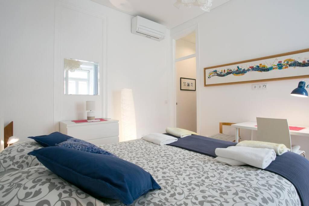 ליסבון Principe Real Beautiful View 3 Bedrooms Flat! מראה חיצוני תמונה